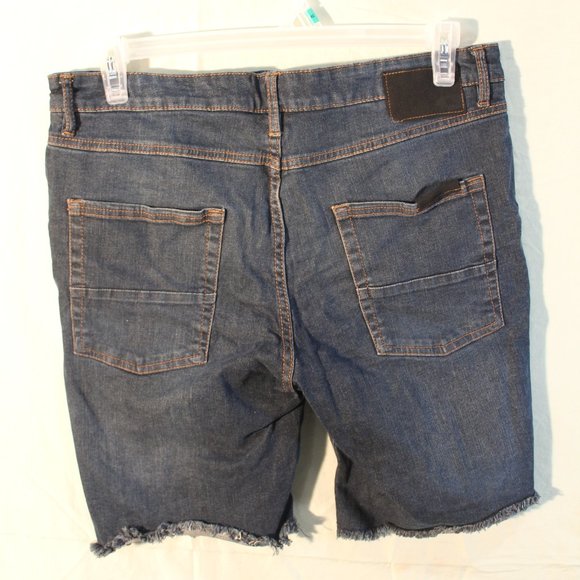 Tony Hawk Brand Cutoff Distressed Jean Shorts - Picture 2 of 3